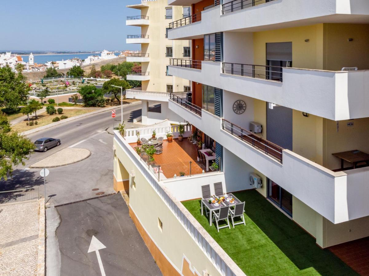Terrace Lovers By Seewest Lagos Extérieur photo